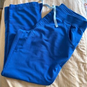 FIGS Kade Cargo Scrub Pant